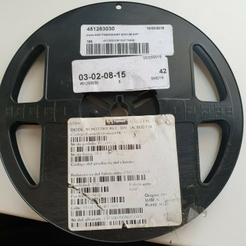 3 x PMEG3030EP SMD FARNELL ELEMENT14 DIODE. (R514) CA396U40F030821