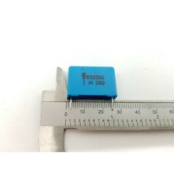 CAPACITOR  1M  250V B32234 SIEMENS (New Old Stock) 1PC. CA256U50F030321