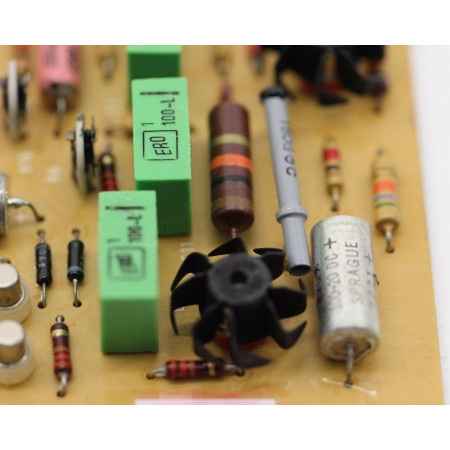 OLD PCB RS NA803/11/38. TRIMMERS, TRANSISTORS, CAPACITOR NOS 1PC. CA327U2F050717