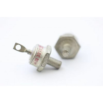 1N3910 MOTOROLA DIODE NOS( New Old Stock ) 1PC. C504U5F030714