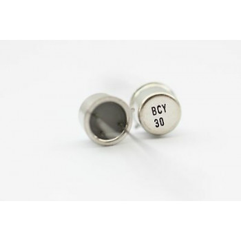 BCY30 TRANSISTOR NOS( New Old Stock ) 1PC. C224U15F270314