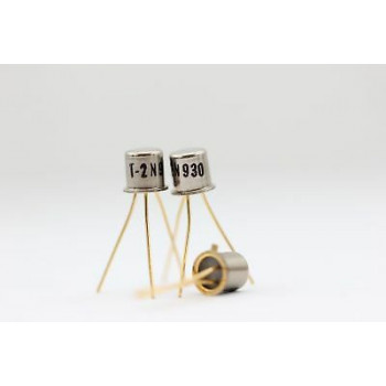 2N930 GOLD TRANSISTOR NOS( New Old Stock ) 1PC. C274U90F290414
