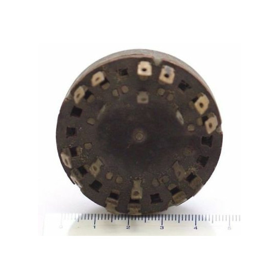 ROTARY CONMUTATOR 1 COOKIES 6 CIRCUITS 2 POSITIONS C NOS 1PC. CA298U1F290517