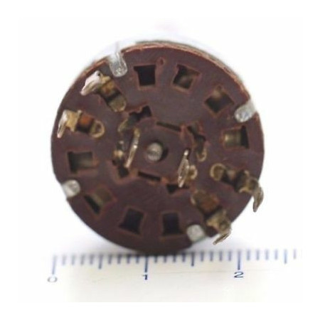 ROTARY CONMUTATOR 1 COOKIES 2 CIRCUITS 2 POSITIONS B NOS 1PC. CA298U1F290517