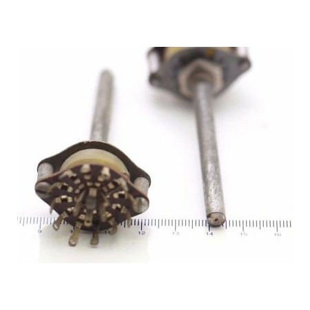 ROTARY CONMUTATOR 1 COOKIES 6 CIRCUITS 2 POSITIONS NOS 1PC. CA298U3F290517