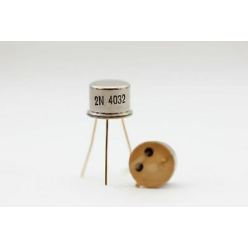 2N4032 GOLD TRANSISTOR NOS( New Old Stock ) 1PC. C271U8C539AU25F280414