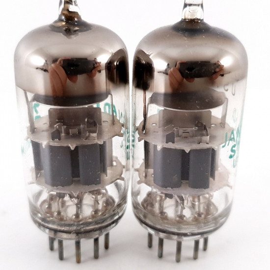 2 X 6DJ8 / ECC88 SYLVANIA TUBE. 1970s PRODUCTION. MATCHED PAIR. CH139
