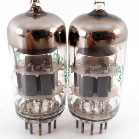 2 X 6DJ8 / ECC88 SYLVANIA TUBE. 1970s PRODUCTION. MATCHED PAIR. CH139