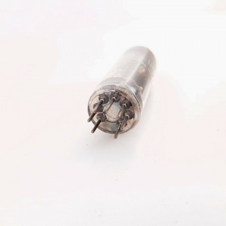 1 X U78 / 6X4 MULLARD TUBE. PHILIPS SITTARD PROD. YY1. 1950s. 103/106% CZ  ENA
