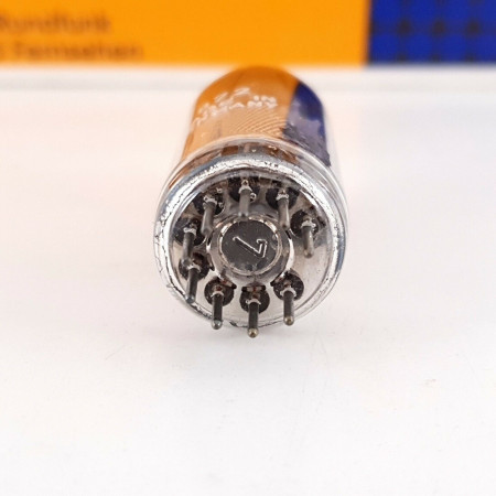 5 X EF183 / 6EH7 SIEMENS TUBE. 1950s Siemens und Halske PROD. 11mA 2 CH131