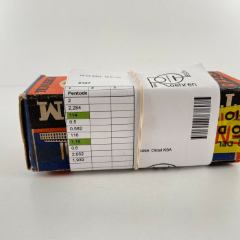 1 X 6J7G TUNGSRAM RADIO TUBE. BLACK PLATE. NOS/NIB. AF  ENA 2