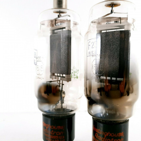 2 X 1616 TUBE. WESTINGHOUSE / RADIOTRON BRAND. MADE IN CANADA. CD  ENA