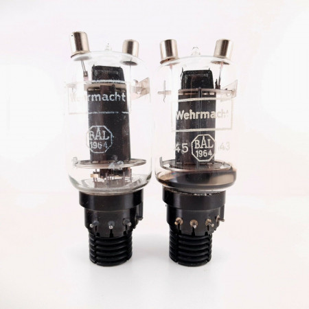 2 X RL12P50 TELEFUNKEN TUBE. BLACK PLATES. CZ  ENA