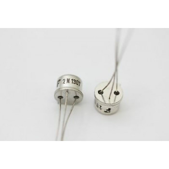 2N1307 FAIRCHILD TRANSISTOR NOS( New Old Stock ) 1PC. C114U13F170321