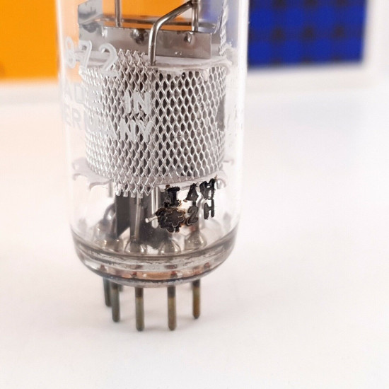 10 X EF183 / 6EH7 SIEMENS TUBE. 1950s Siemens und Halske PROD. 10mA CH131