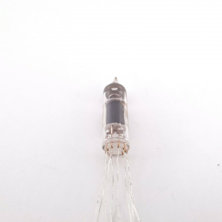 1 x CV4502 MULLARD TUBE. NOS/NIB. CB288