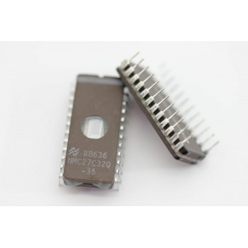 NMC27C32Q-35 NATIONAL SEMICONDUCTOR I.C. NOS( New Old Stock )1PC. C63U7F150421