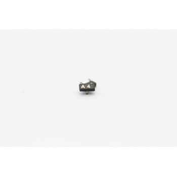 A4 SMD TRANSISTOR NOS( New Old Stock ) 25PC. C562BU299F080415