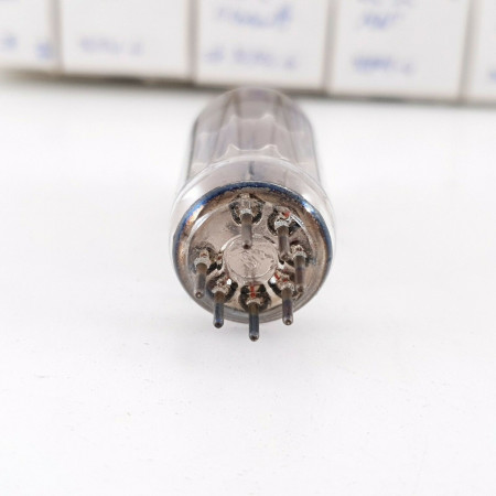 10 X EC92 MINIWATT. 1950s Siemens und Halske PRODUCTION. . CL  ENA