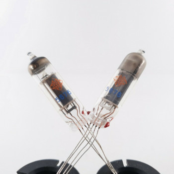2 X 5676 TELEFUNKEN TUBE. CQ  ENA 2