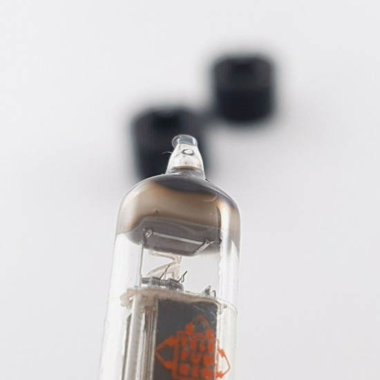 2 X 5676 TELEFUNKEN TUBE. CQ  ENA