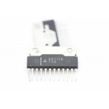 AN7178 MATSUSHITA INTEGRATED CIRCUIT NOS ( New Old Stock) 1PC. C523AU7F180814
