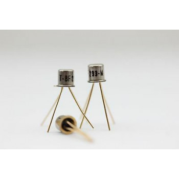 BF233-M GOLD TRANSISTOR NOS( New Old Stock ) 1PC. C277U9F300414
