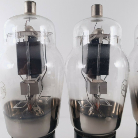 4 X 802 RCA TUBE. BLACK PLATES. DUAL GETTER. 1940s-50s PRODUCTION. CQ  ENA