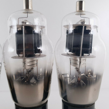 4 X 802 RCA TUBE. BLACK PLATES. DUAL GETTER. 1940s-50s PRODUCTION. CQ  ENA