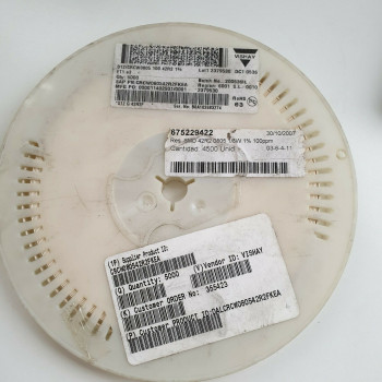 10 x 42.2R 1/8W 1% 100PPM SMD VISHAY RESISTOR. CA392U4500F080721