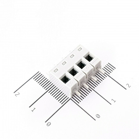 1 x IP00 4 WAY TERMINAL BLOCK RISING CLAMP. CA382U200F150621