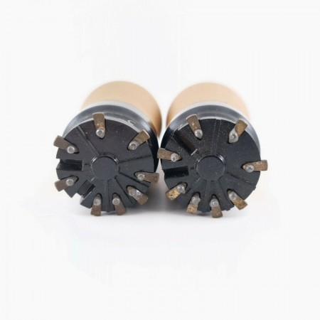 2 X CC2 MINIWATT TUBE. 1940s PRODUCTION. CU  ENA