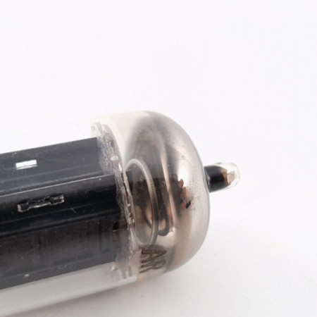 1 X 12AX7 TUBE. US. MADE. 17MM BLACK LADDER PLATES. USED. CX  ENA