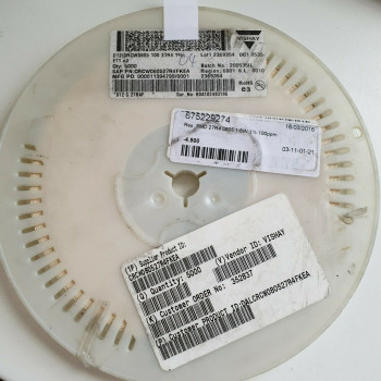 10 x 27.4R 1/8W 1% 100PPM SMD VISHAY RESISTOR. (R185) CA392U4900F080721