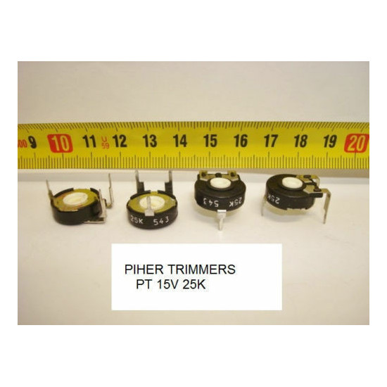 2 x POTENCIOMETROS - TRIMMERS. PIHER PCB PT15V 25 KOhm (15mm. diametro Lineal)