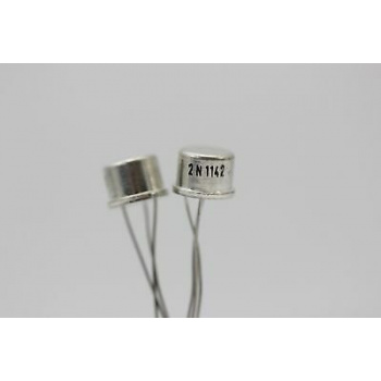2N1142 TRANSISTOR NOS( New Old Stock ) 1PC. C268U15F290414