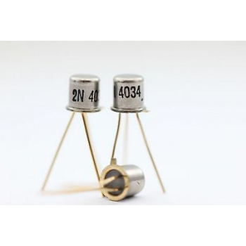 2N4034 GOLD TRANSISTOR NOS( New Old Stock ) 1PC. C271U12C539BU14F280414