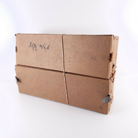 2 X RGQ10/4d TELEFUNKEN TUBE. METAL BASE. AC  ENA