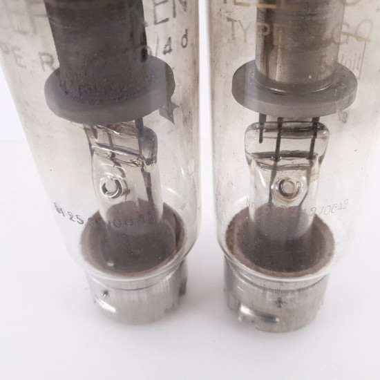 2 X RGQ10/4d TELEFUNKEN TUBE. METAL BASE. AC  ENA