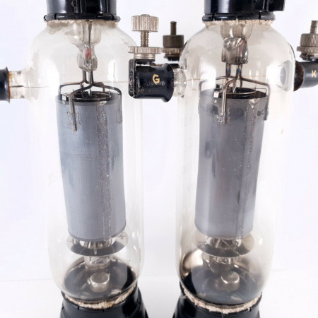 2 X RS282 TELEFUNKEN TUBE. 1940s PRODUCTION. AC  ENA