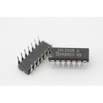 74LS00N SIGNETICS INTEGRATED CIRCUIT NOS( New Old Stock ) 1PC. C51U587F070114