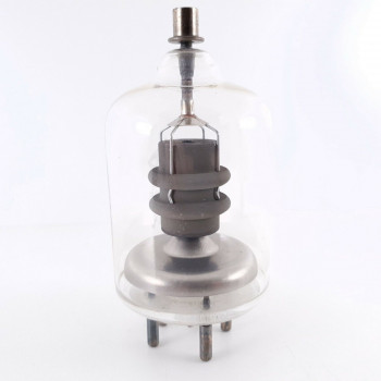 1 X RS685 TELEFUNKEN TUBE. NOS. AD  ENA 2