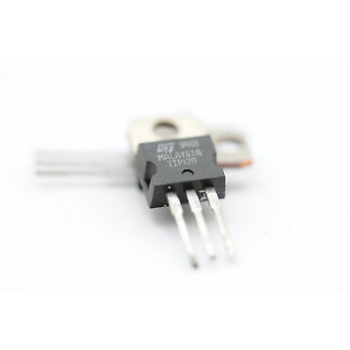 TIP120 ST TRANSISTOR NOS( New Old Stock ) 1PC. CA36CU40F240915