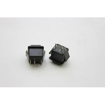 1415 APR PUSH BUTTON H NOS 2PC. CA330U2F270717