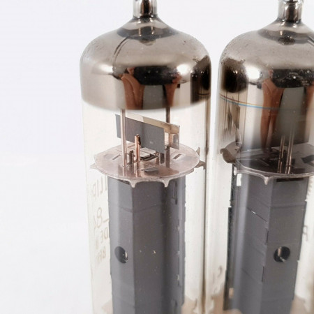 5 X PL84 VALVO / PHILIPS TUBE. MULLARD PROD. COPPER RODS. B-CODES. 1960s CO  ENA