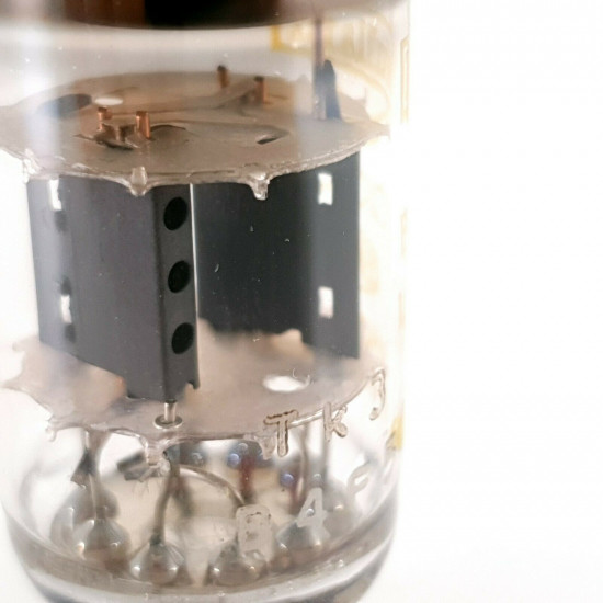 1 X ECC81 TUBE. MULLARD BRAND. 1960s PRODUCTION. YELLOW LOGO. B4F5. CA  ENA