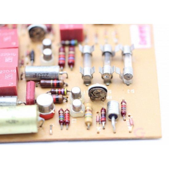 OLD PCB RS NA130-28. CAPACITOR, TRANSISTOR, TRIMMER, FUSE NOS 1PC. CA327U2