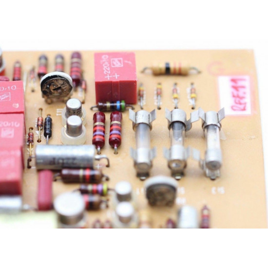 OLD PCB RS NA130-28. CAPACITOR, TRANSISTOR, TRIMMER, FUSE NOS 1PC. CA327U2