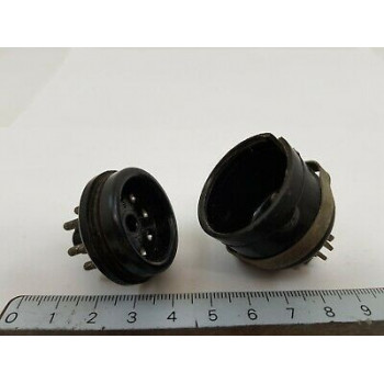 OCTAL MALE SOCKET FOR CONNECTION. ZOCALO OCTAL MACHO PARA CONEXIONES CA30/4