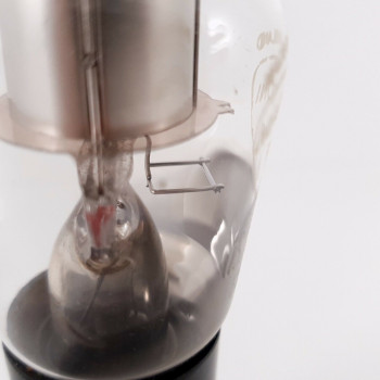 1 X QS150/40 MARCONI TUBE. VOLTAGE REGULATOR. SQUARE GETTER. AF  ENA 2